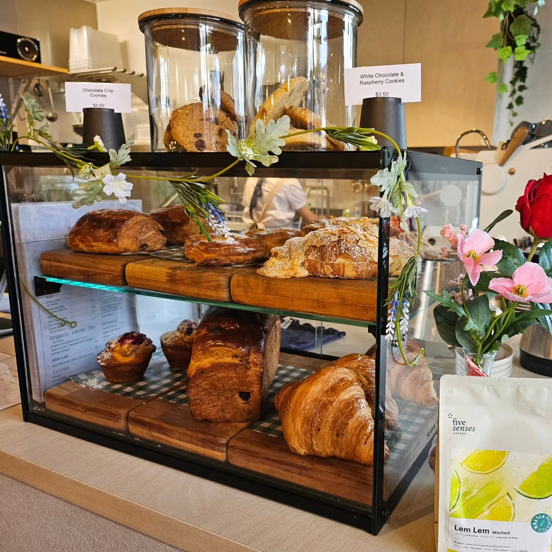 Coffee and brunch at Our First Cafe, Railway Place Fairfield